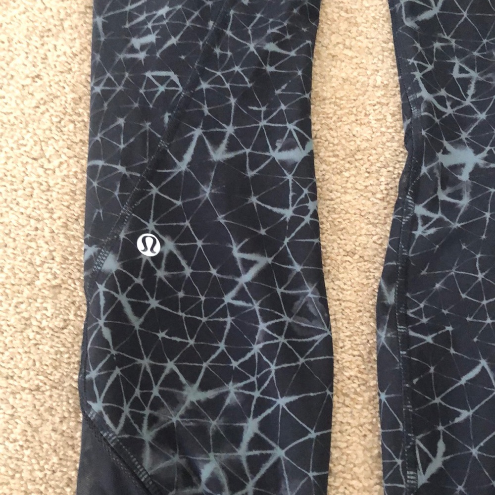 women’s Lululemon Geometric Pants with Zippers - Picture 5 of 7